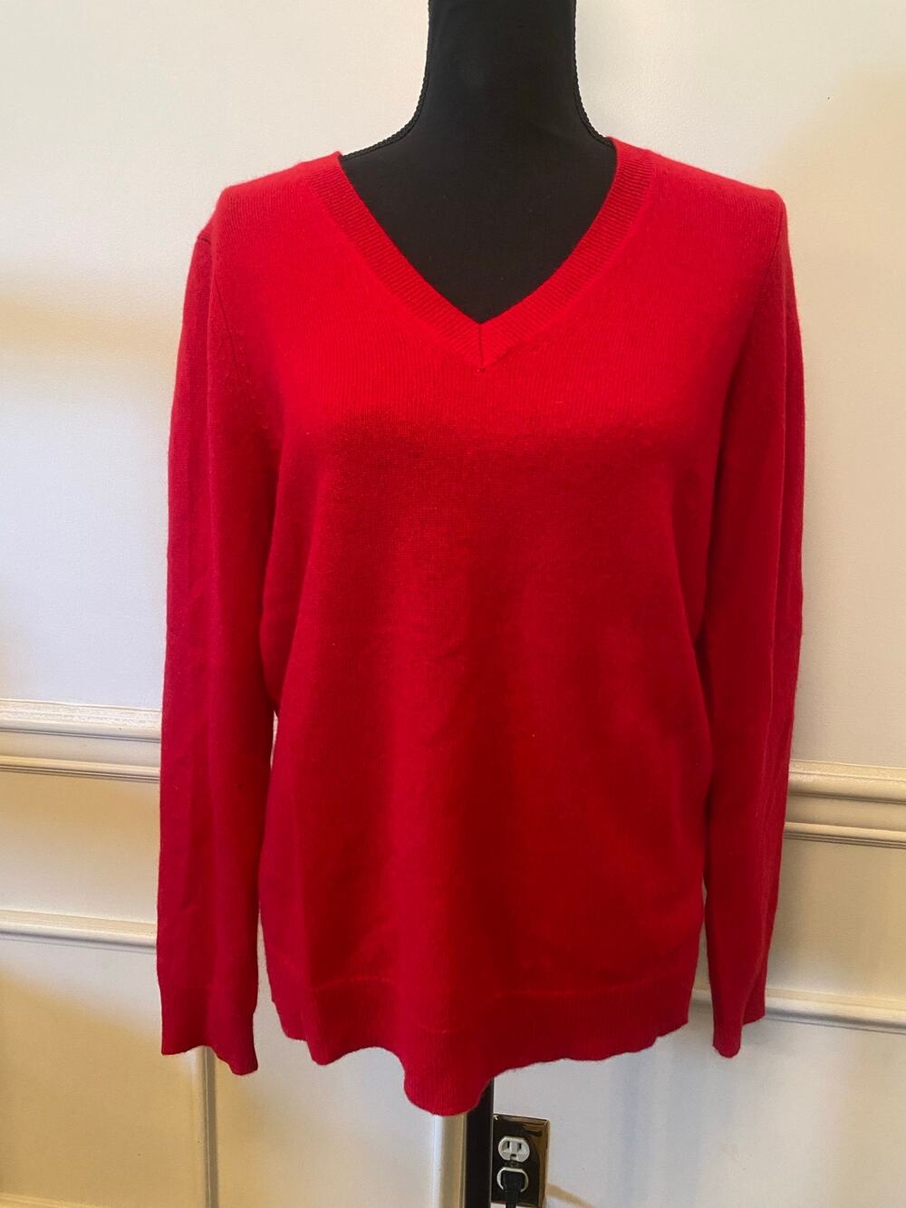 Charter Club Cashmere Bright Red V Neck Women's Sweater Long Sleeve